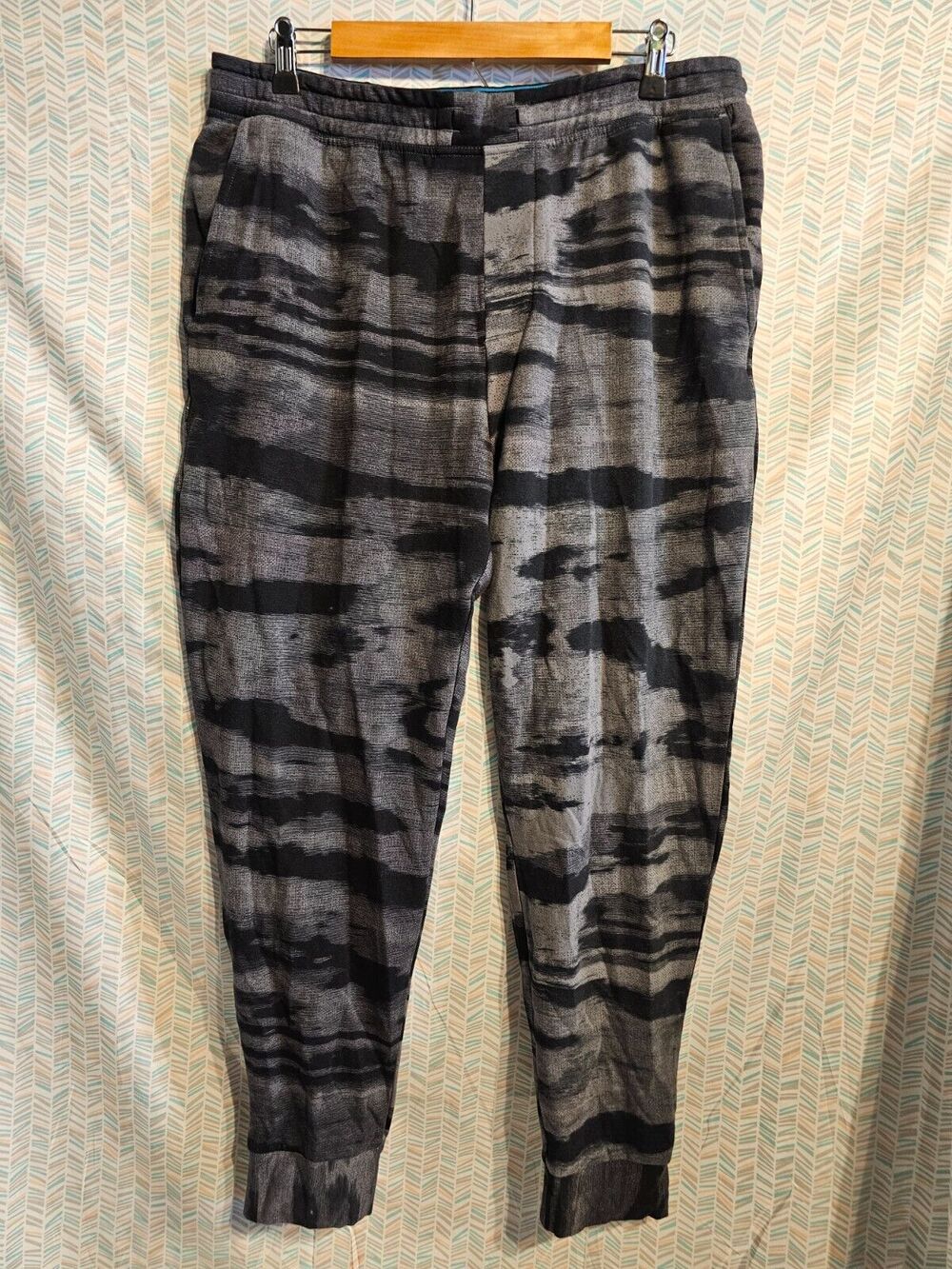 Stance Shelter Jogger with Butter Blend Charcoal Size XL Excellent condition